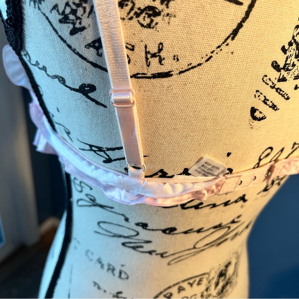 Hello Kitty Sanrio My Melody pink ruffle print Bralette - Picture 3 of 13